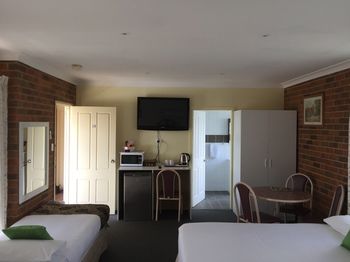 Aussie Rest Motel - Accommodation Noosa 26
