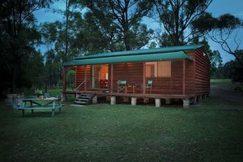 Hunter Hideaway Cottages - Accommodation NT 12