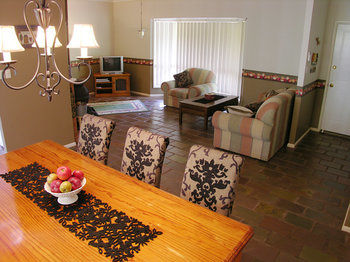 Apple Tree Cottage & Studio - Accommodation Noosa 12