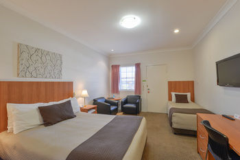 Cadman Motor Inn & Apartments - Tweed Heads Accommodation 11