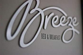 Breeze Bed And Breakfast - Coogee Beach Accommodation