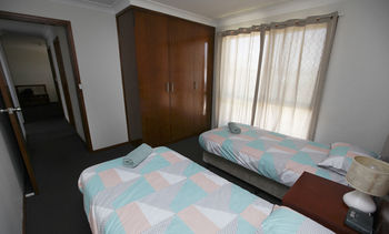 Central Serviced Apartments - Accommodation NT 16