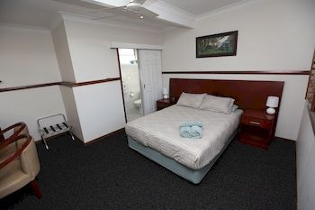 Across Country Motel And Serviced Apartments - Accommodation NT 2