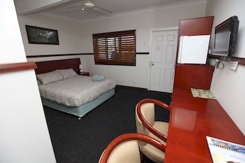 Across Country Motel And Serviced Apartments - Accommodation NT 7