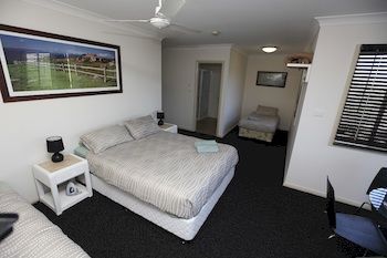 Across Country Motel And Serviced Apartments - Accommodation Mermaid Beach 14