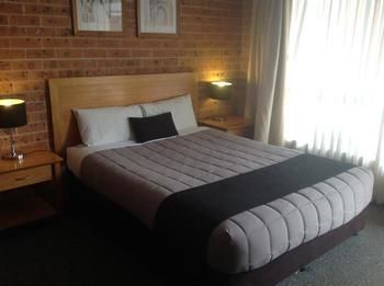 Akuna Motor Inn And Apartments - Accommodation NT 1