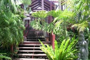 Maleny Tropical Retreat Balinese B&b - Accommodation NT 0