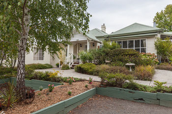 Yarra Gables Motel - Tourism Canberra