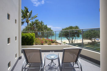 On The Beach Noosa - Accommodation NT 56