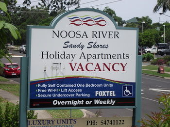 Noosa River Sandy Shores - thumb 21