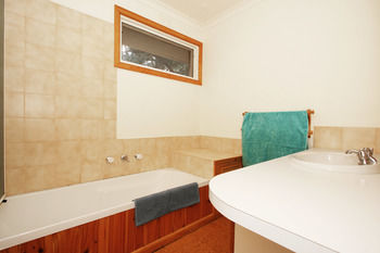 3/43 Thames Holiday Unit - Accommodation Airlie Beach