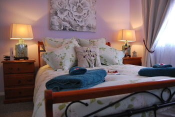 Meurants Manor Bed And Breakfast - Accommodation NT 41