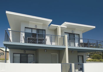 Mollymook Beachfront Executive Apartment - Accommodation NT 11