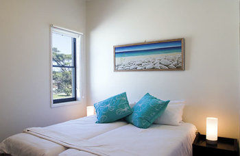 Mollymook Beachfront Executive Apartment - thumb 17
