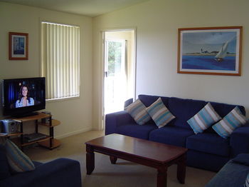 Breeze In Mollymook - Accommodation NT 7