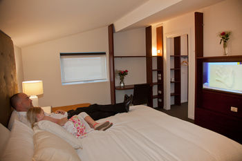 Grand Hotel Wyong - Accommodation NT 8