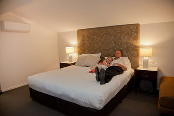 Grand Hotel Wyong - Accommodation NT 13
