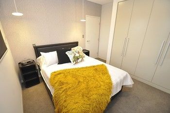 Cremorne 2 Win Furnished Apartment - Accommodation NT 9