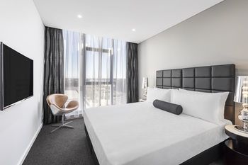 Meriton Serviced Apartments Sydney Airport - Accommodation NT 8