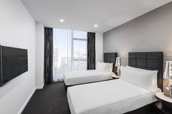 Meriton Serviced Apartments Sydney Airport - Accommodation NT 11