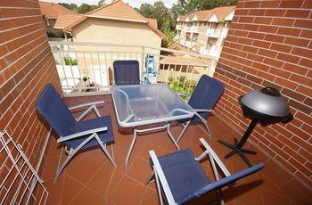 North Ryde 37 Cull Furnished Apartment - Accommodation in Surfers Paradise