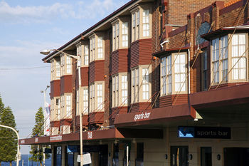 Coogee Bay Hotel Pub Style - Accommodation NT 32