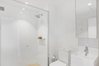 Serviced Apartments Melbourne - thumb 6