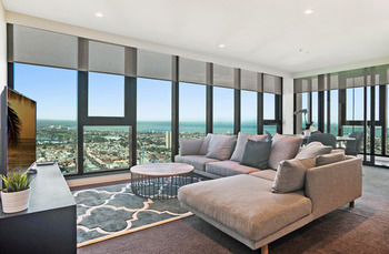 Serviced Apartments Melbourne - Accommodation NT 13