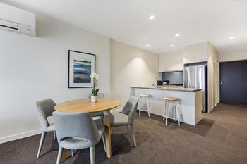 Serviced Apartments Melbourne - Accommodation NT 40