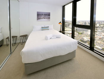 Homy Apartments Melbourne - Accommodation NT 21