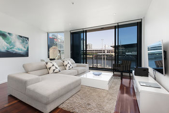 Melbourne Holiday Apartments Flinders Wharf - thumb 15