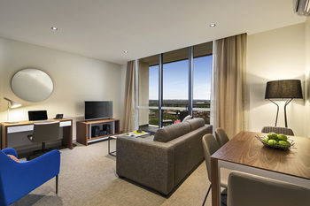 Quest Dandenong Central - Accommodation NT 13