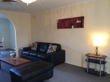 Australian Home Away At East Doncaster - thumb 14