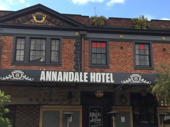 Annandale Hotel - thumb 2