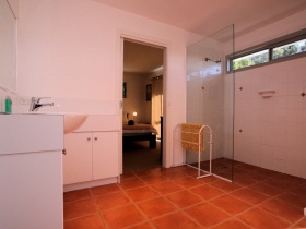 Suntrap Cove - Coogee Beach Accommodation 1