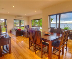 Tides Reach - Coogee Beach Accommodation 1