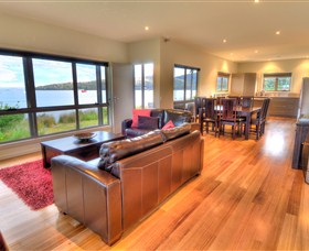 Tides Reach - Coogee Beach Accommodation 0
