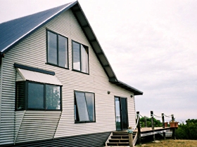 Sea View Cottages - Netherby Downs and A C View Cottage - Accommodation in Surfers Paradise