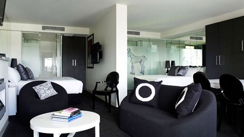 The Cullen - Accommodation Mooloolaba