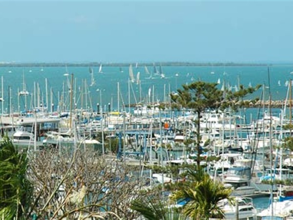 Harbourview Apartment Manly - Townsville Tourism