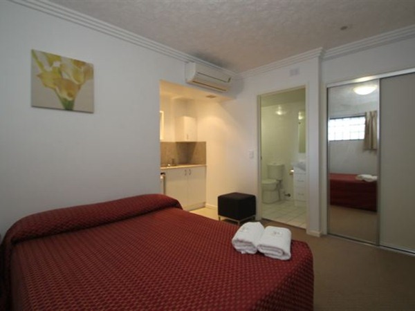Southern Cross Motel and Serviced Apartments - Accommodation Rockhampton