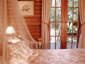 Aldgate Lodge Bed  Breakfast - Accommodation Gladstone