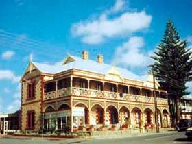Anchorage At Victor Harbor - Lismore Accommodation 0