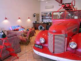 The Fire Station Inn - Fire Engine Suite - Lismore Accommodation 1