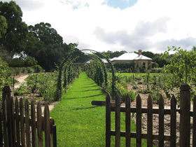 The Heritage Garden - Grafton Accommodation 2