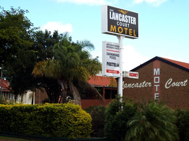 AAA Lancaster Court Motel - thumb 1