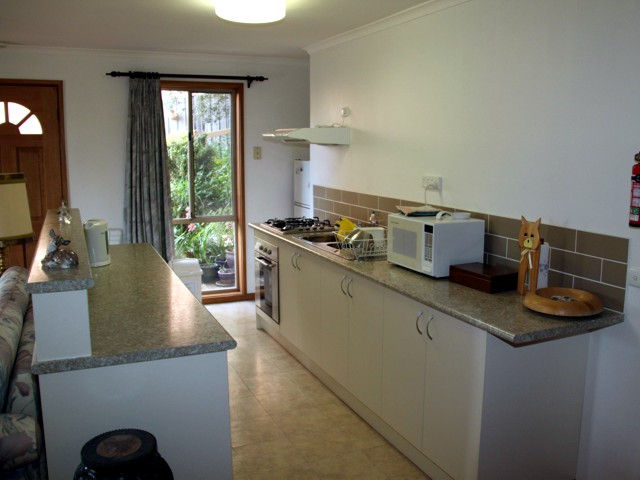 Adrienne's Place on the Hill - Kingaroy Accommodation
