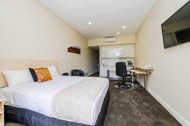 Belconnen Way Motel  Serviced Apartments - Accommodation Yamba