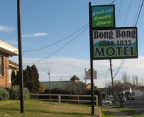 Bong Bong Motel - thumb 0