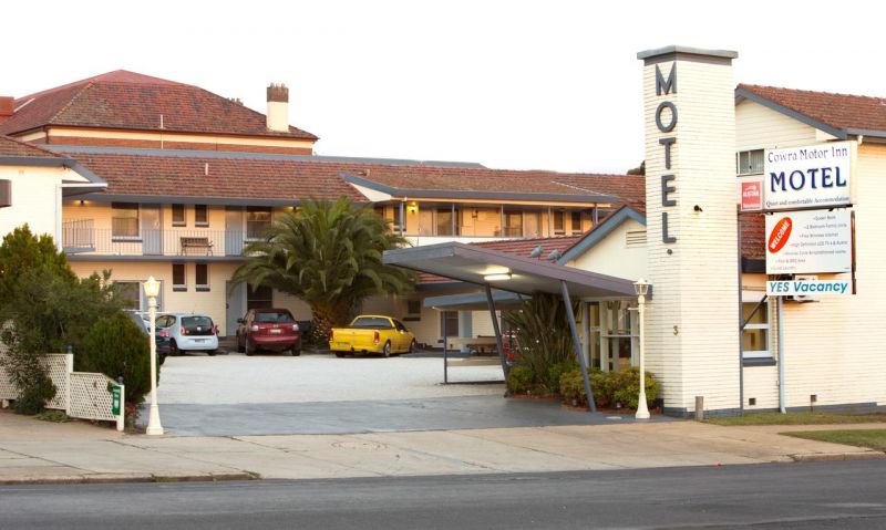 Cowra Motor Inn - Accommodation Sunshine Coast